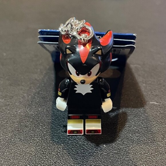 LEGO 854302 Sonic The Hedgehog Shadow Keychain New with Tags - Picture 9 of 12